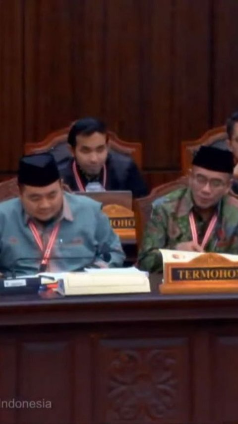 Hakim MK Kembali Tegur Rahmat Bagja Bawaslu: Ngantuk Ya Pak Ketua?