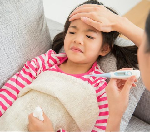 Dengue Hemorrhagic Fever in Children, When Should They be Hospitalized?