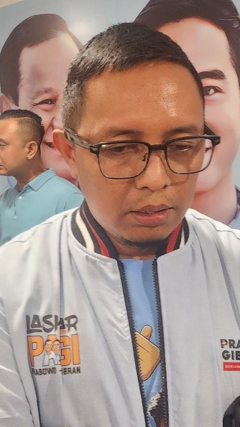 TKN Prabowo-Gibran, Hasan Nasbi