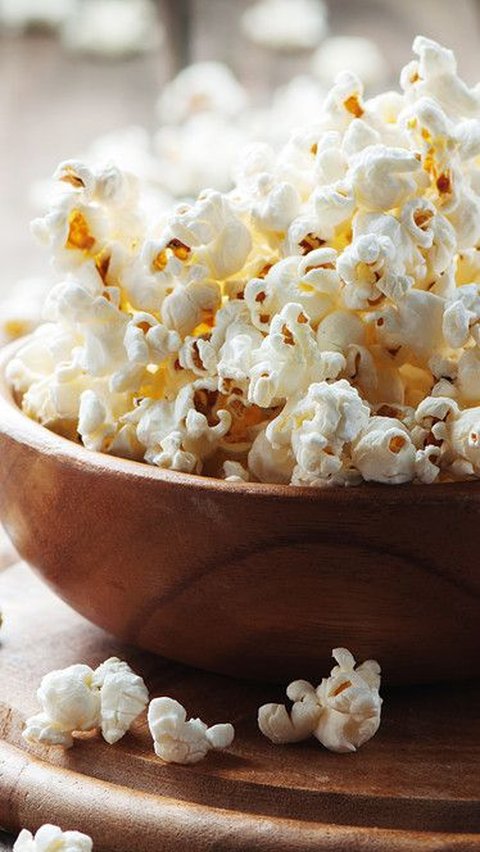 Popcorn mirip yang dijual di Bioskop/copyright shutterstock/Oxana Denezhkina