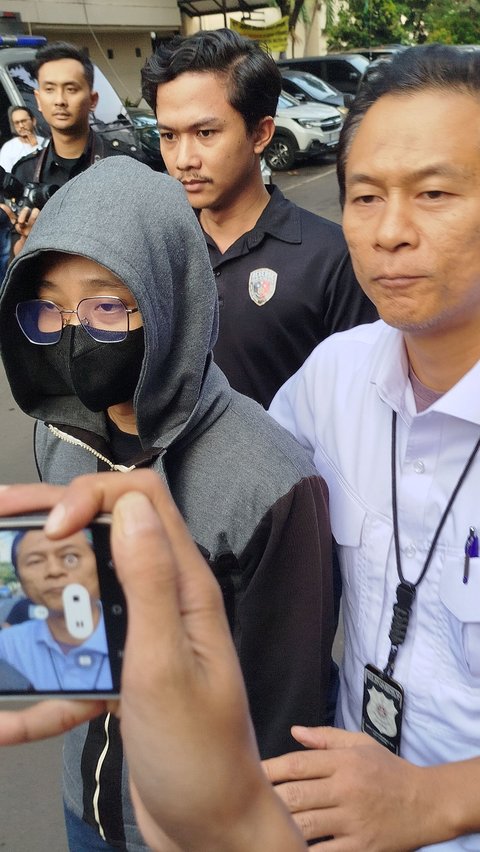 Ditangkap Polisi, Ini Tampang Petugas Damkar yang Cabuli Anak&nbsp;Kandung