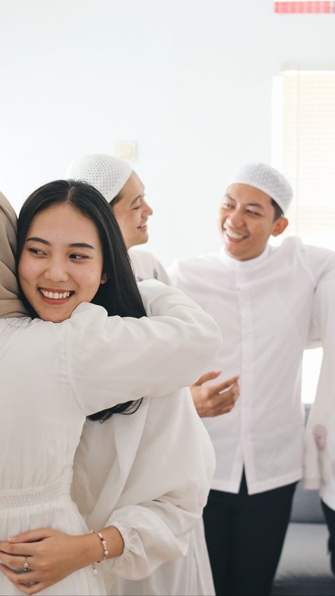 40 Contoh Ucapan Selamat Lebaran untuk Calon Mertua yang Elegan, Sarat Makna & Suka Cita