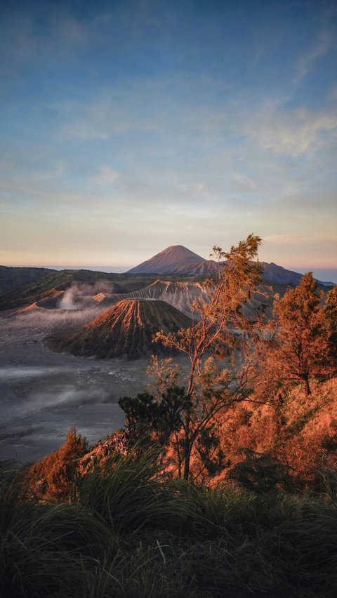 <b>Mitologi Jawa Terkait Gunung Bromo</b>