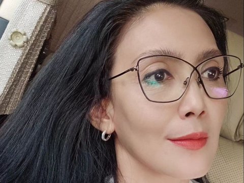 Rieke Diah Pitaloka Establishes Communication with Ex-Husband After Almost 10 Years of Not Meeting