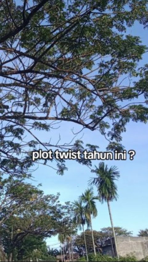 “Plot twist tahun ini?,” tutur dia sembari membagikan potret pemandangan. <br>