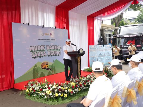 Jaksa Agung Lepas 14 Bus Mudik Gratis, Tujuan Malang hingga Lampung