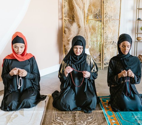 7 Practices for Muslim Women on Their Period to Attain Lailatul Qadar