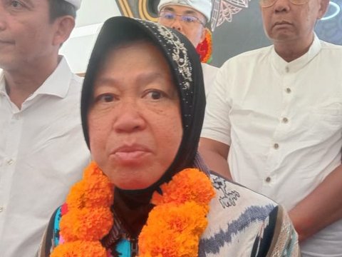 Di Depan Hakim MK, Risma Blak-blakan Alasan Jarang Turun Langsung Bagikan Bansos