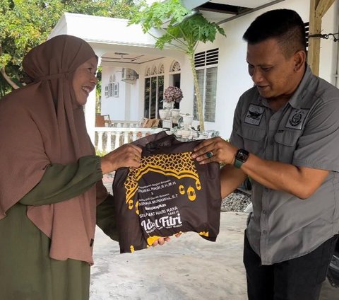 Kajari Bireuen dan Jajaran Sambangi Pensiunan Jaksa, Berbagi Kebahagiaan Jelang Idul Fitri