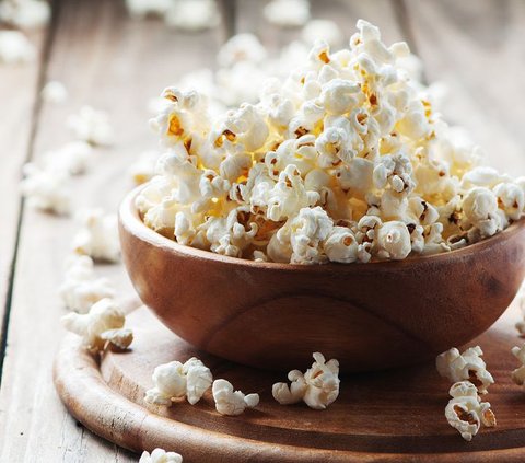 Is Consuming Popcorn Healthy? Here's the Explanation