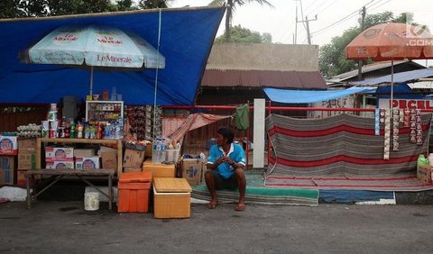 Warung Dadakan juga Mulai Berjualan