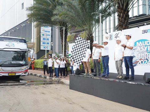 Mudik Asyik Bersama BUMN 2024, PNM Fasilitasi Ratusan Karyawan dan Nasabah