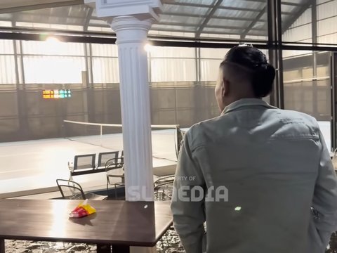 Potret Kediaman Raffi Ahmad Dilengkapi Sarana Olahraga dari Lapang Tenis Hingga Bulu Tangkis, Sule Sampai Melongo