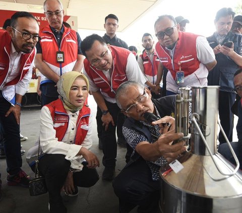 Viral Pertalite Bercampur Air di Bekasi, Dirut Pertamina Langsung Sidak Mobil Tangki BBM