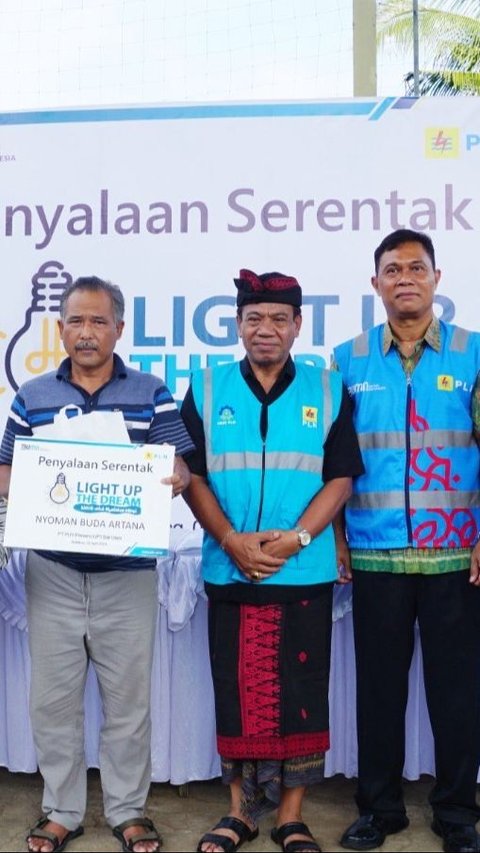 Gelar Program Light Up The Dream, PLN UID Bali Beri Bantuan Kelistrikan untuk 32 KK di Buleleng