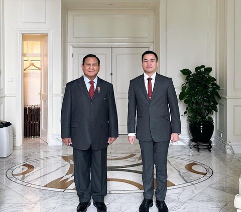8 Portraits of Agung Surahman, Prabowo's Aide who Stole Attention for Showing Singing Ability in Front of Chinese President Xi Jinping