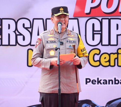 Irjen Iqbal Lepas Rombongan Mudik Gratis Tujuan Sumbar Sumut, Pastikan Dikawal Polisi