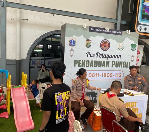 Potret Terkini Arus Mudik di Stasiun Pasar Senen dan Terminal Kampung Rambutan