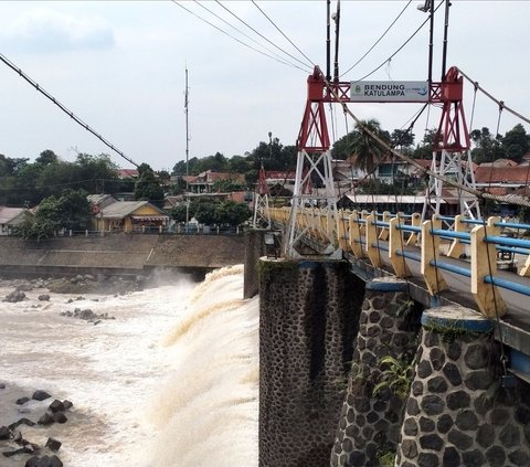 Pintu Penguras Bendung Katulampa Jebol, Ini Dampaknya Bagi Irigasi di Bogor dan Jakarta