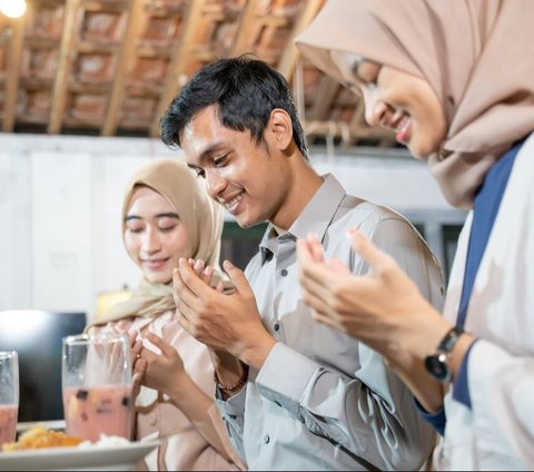 5 Ways to Relieve Bloating After Eating a Lot During Idul Fitri Feast