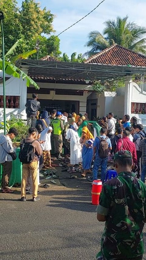 Klarifikasi Imam Jemaah Aolia Mbah Benu Soal 'Telepon Allah'