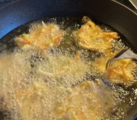 Simple Indonesian Fried Food, Daughter-in-law Makes White Mother-in-law Addicted