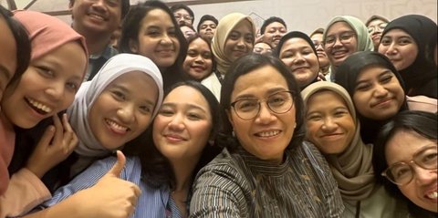 Sempat Viral Momen Sri Mulyani Swafoto ala Gen Z, Ternyata Ini Cerita di Baliknya