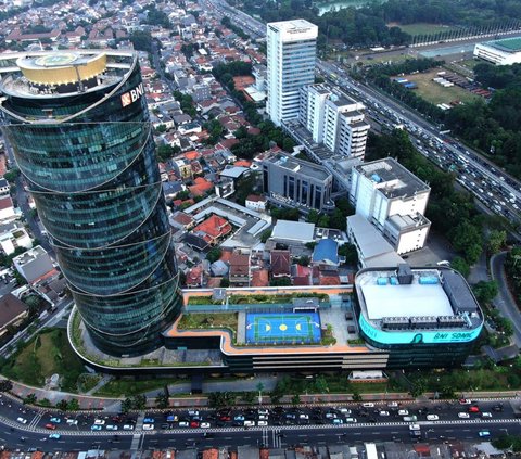 Program Bank BNI Selama Ramadan, dari Tebar Ribuan Paket Sembako Hingga Sediakan 84 Bus Mudik Gratis