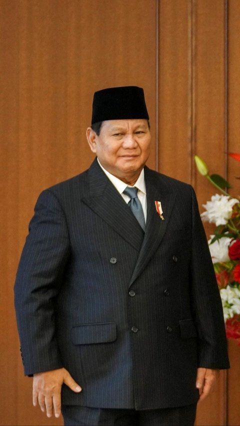 Prabowo Bangga Patung Jenderal Besar Soedirman Berdiri Kokoh di Kemhan Jepang