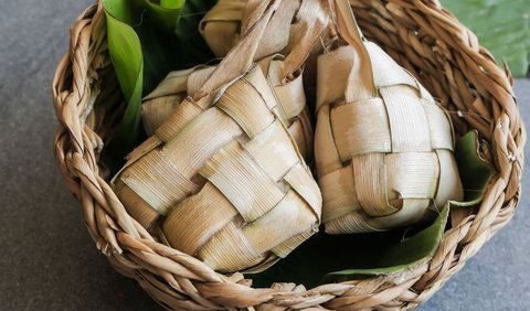 Kelezatan Ketupat: Tradisi Lebaran yang Tetap Hidup