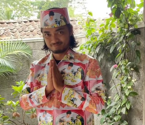 Content Creator Makes Eid Clothing with Khong Guan Can Motif, Netizens: Complete, There's the Father