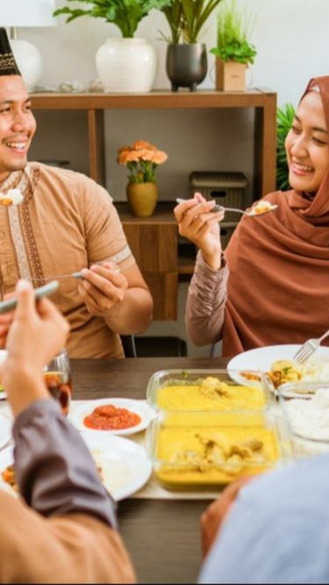 60.	Semoga Idul Fitri membawa kesucian dalam hati dan kebahagiaan dalam hidup.