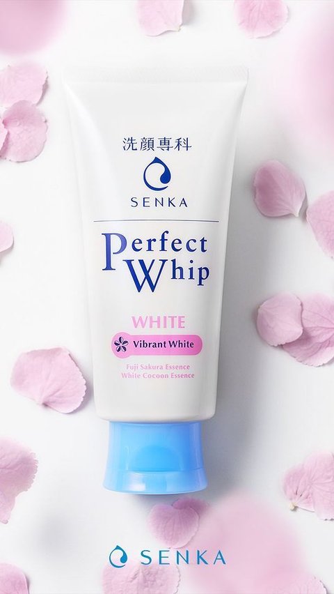 6. Senka Perfect Whip Vibrant White Facial Foam<br>