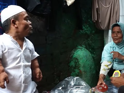 Pasangan Suami Istri Pemulung ini Berpenghasilan Rp25 Ribu Per Hari, Ucok Baba Melongo 'Ibu Hari Ini Mau Buka Puasa dengan Apa'