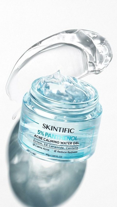 3. For Sensitive Oily Skin, Choose a Moisturizer that Contains Soothing Agent