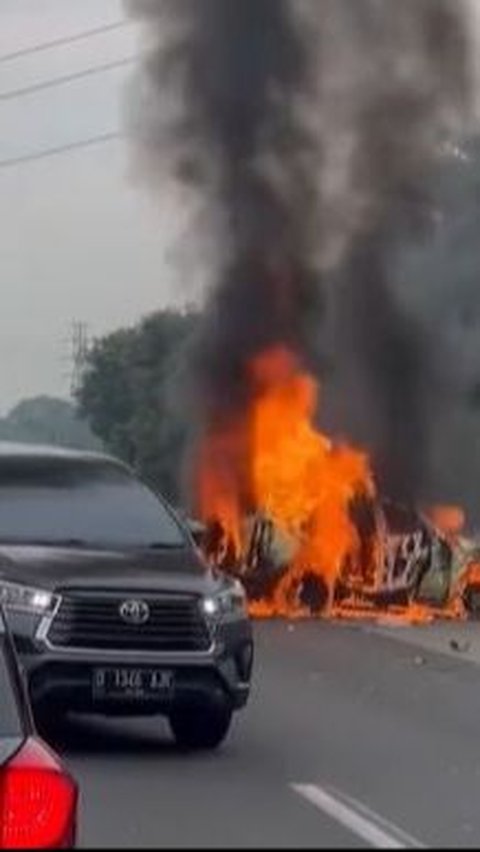 Kecelakaan di Tol Jakarta-Cikampek KM 58, Menhub Budi: Biasanya Akibat Tidak Taat Aturan