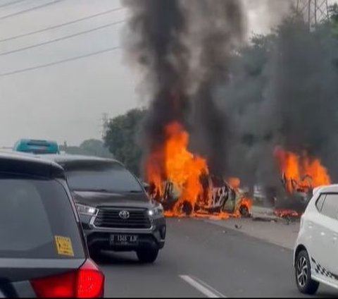 Kronologi Kecelakaan Maut di KM 58 Tol Jakarta-Cikampek, 9 Orang Dilaporkan Tewas