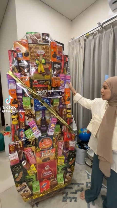 Ada Makanan hingga Skincare, Ini Isi Hampers Sederet Selebritis Tanah Air