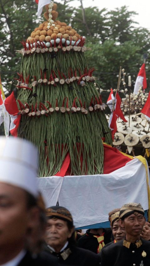 Melihat Tradisi Unik Sambut Lebaran di Indonesia, Masak Bareng hingga 