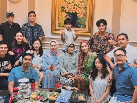 Momen Kehangatan Diah Permatasari dan Keluarga saat Buka Puasa Bersama, Potret Ganteng Kedua Putranya Bikin Salfok