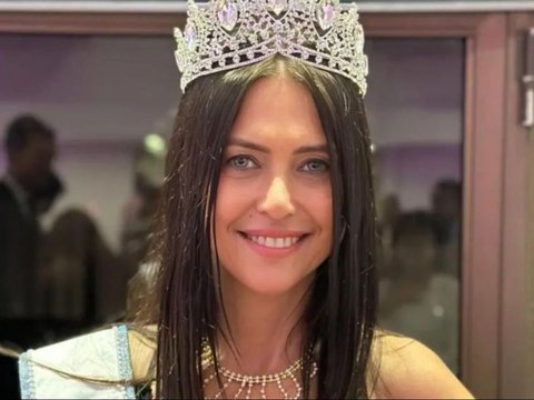 Wanita 60 Tahun Ini Dinobatkan Jadi Ratu Kecantikan, Siap Wakili Negaranya di Ajang Miss Universe