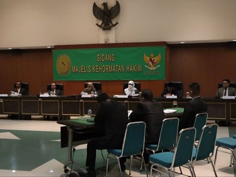 Terbukti Selingkuh, Hakim Pengadilan Agama Dipecat Komisi Yudisial