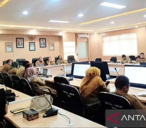 Bukan Kaleng-Kaleng, Pemkab Paser Kaltim Beri Dana Rp100 Juta buat RT di Tanah Grogot