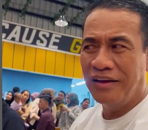 Vlog Presiden Jokowi Makan Mie Gacoan di NTB Bareng Menteri PUPR dan Mentan: Pedas Sekali