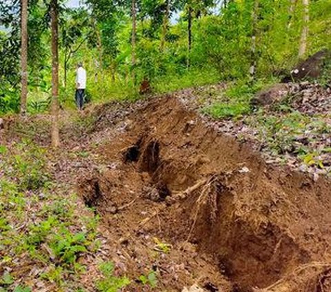 BPBD Cianjur Tetapkan Tanggap Darurat Bencana Pergerakan Tanah Selama 14 Hari