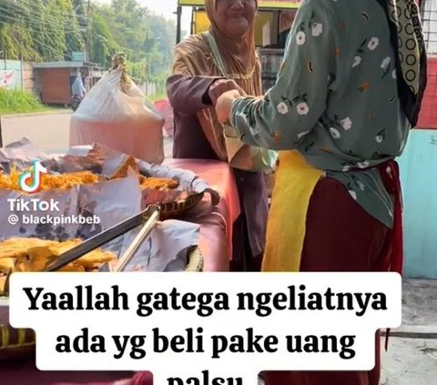 Viral Seorang Nenek Menangis karena Jualannya Dibeli Pakai Uang Palsu, Bikin Sedih