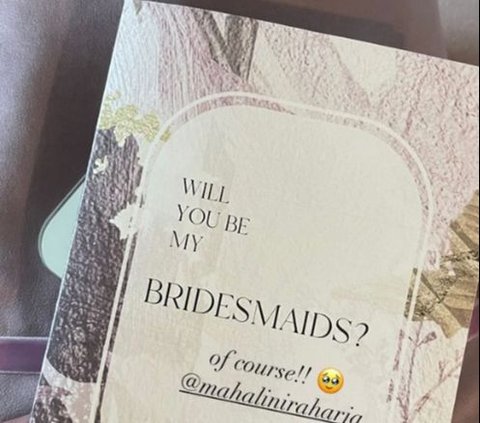 Being a Bridesmaid at Mahalini and Rizky Febian's Wedding, Aaliyah Massaid's Appearance Highlighted
