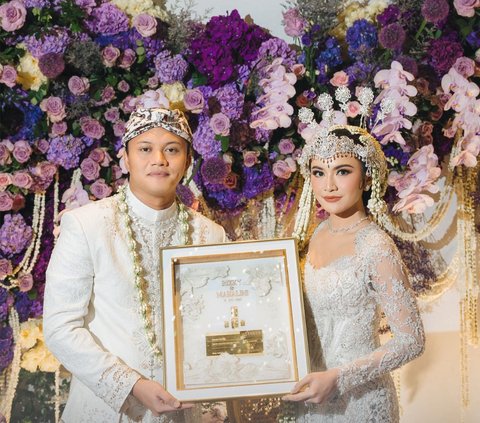 Married! This is the Wedding Dowry Given by Rizky Febian to Mahalini