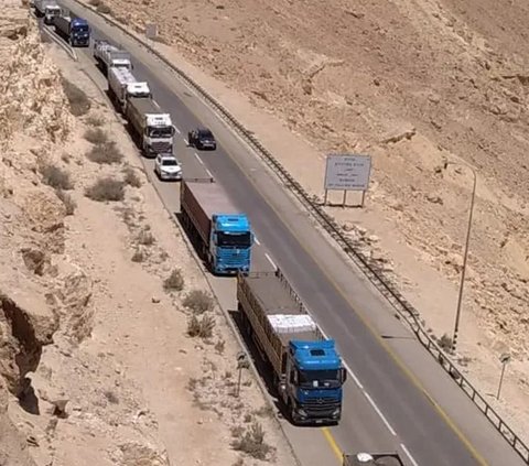 VIDEO Demonstran Israel Penuhi Jalanan dengan Batu, Blokir Truk-Truk Bantuan Kemanusiaan ke Gaza