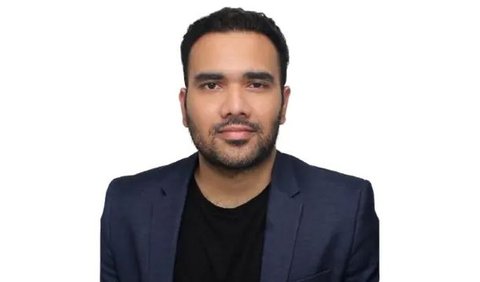 Sejatinya, Rohan bukan orang baru di Omnicom Media Group. 